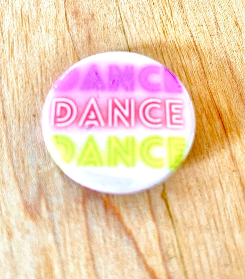 Button, Dance Dance Dance