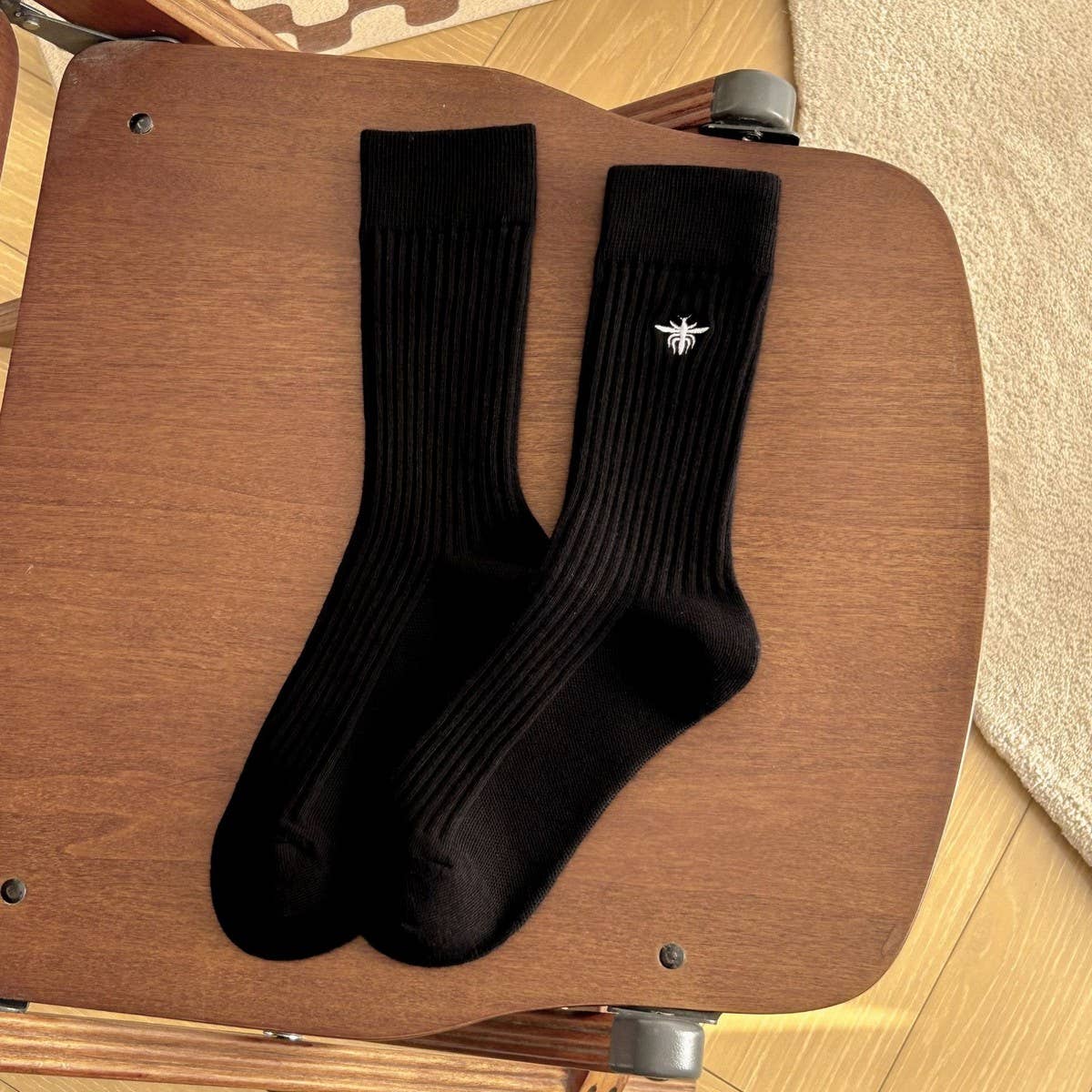 Embroidered Bee Midtube Socks, photo 1 of 8